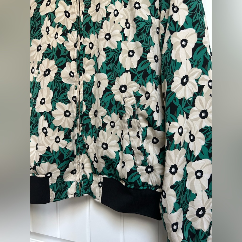 Who What Wear Green Floral Bomber Jacket - Picture 4 of 5